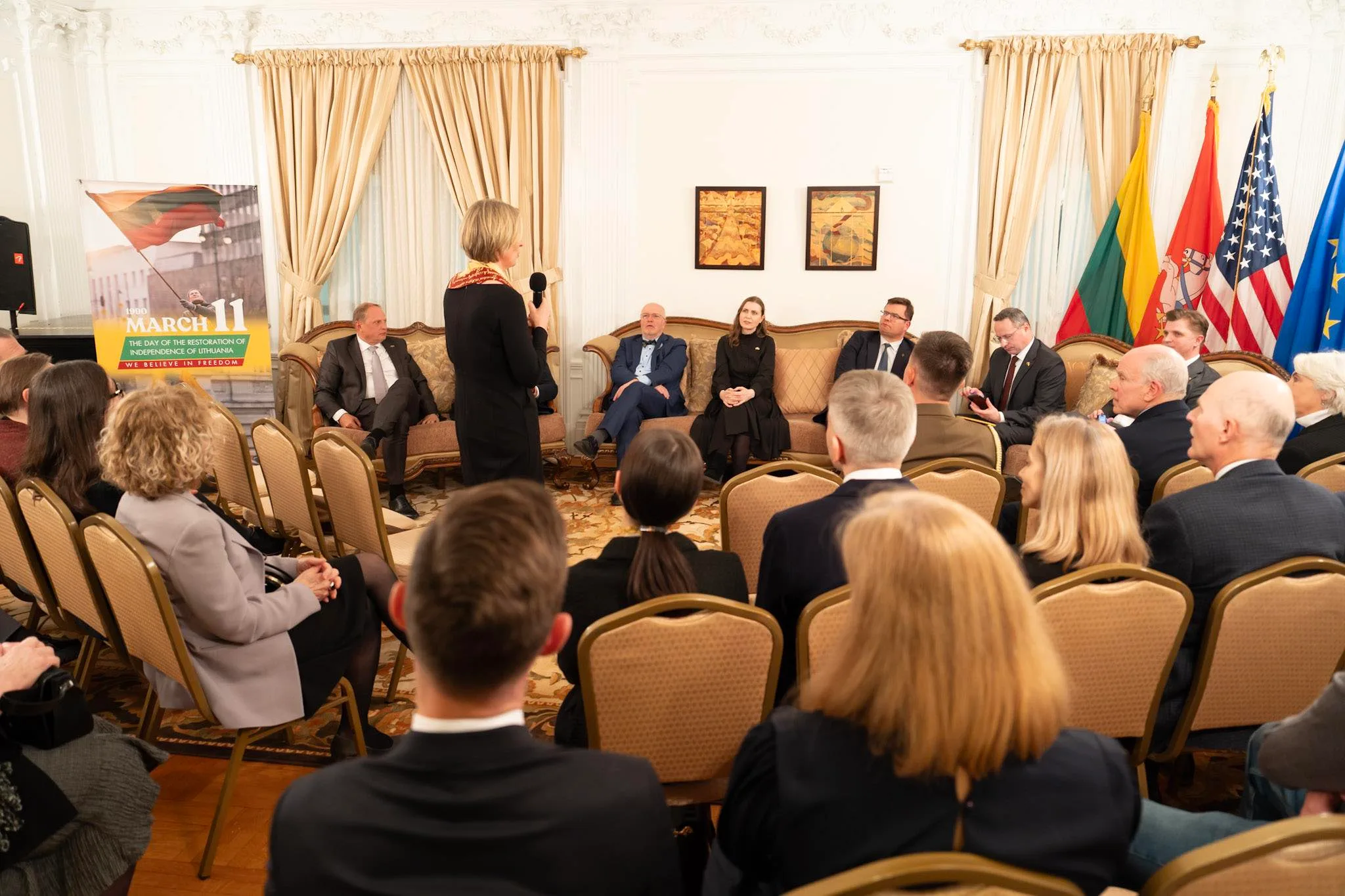 Kovo 4–5 dienomis Kazickų šeimos fondo Niujorko biuro direktorė Neila Baumilienė ir Vilniaus biuro direktorė Domantė Howes dalyvavo svarbiuose renginiuose bei susitikimuose Vašingtone, skirtuose Lietuvos nepriklausomybės atkūrimo 35-osioms metinėms paminėti