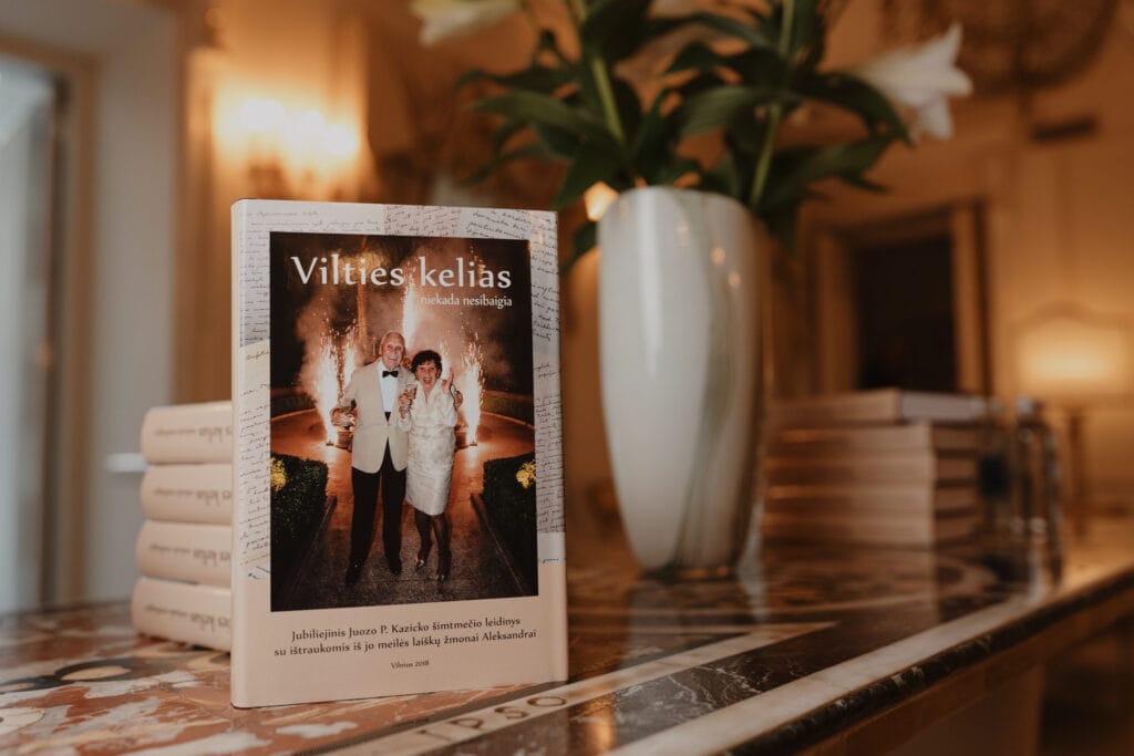 Kviečiame paremti mūsų iniciatyvas ir dovanų gauti „Vilties kelias“ knygą