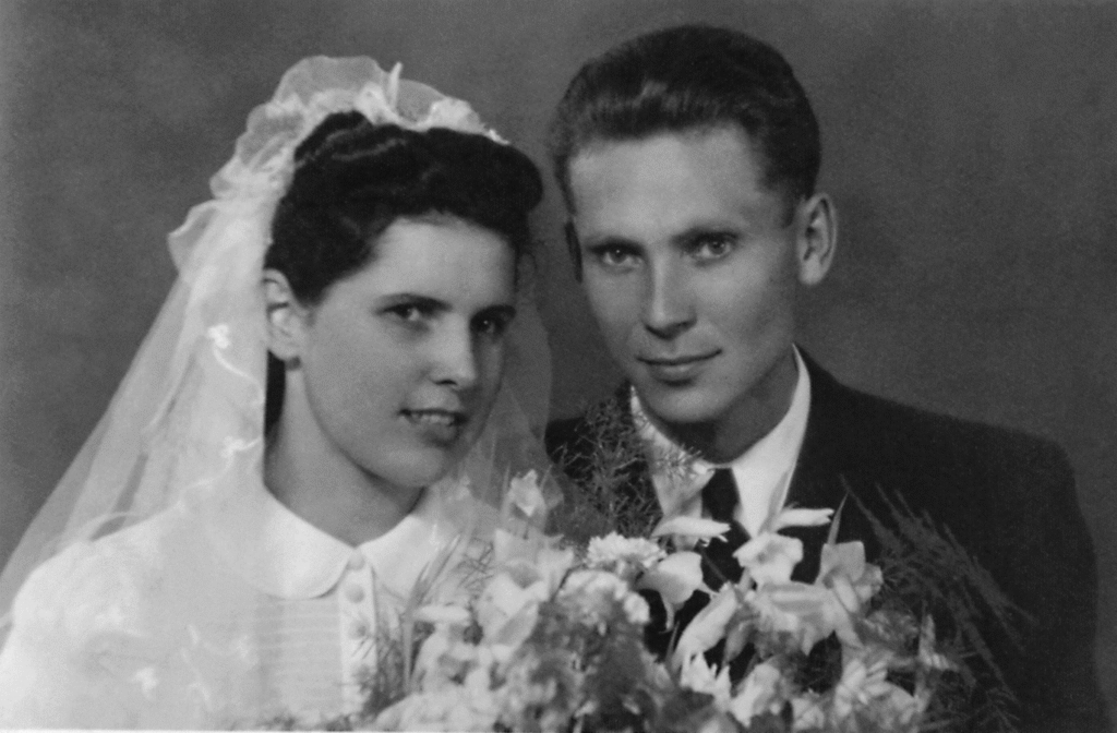 On August 15, 1941, Alexandra and Dr. Joseph P. Kazickas were married in Vilnius.