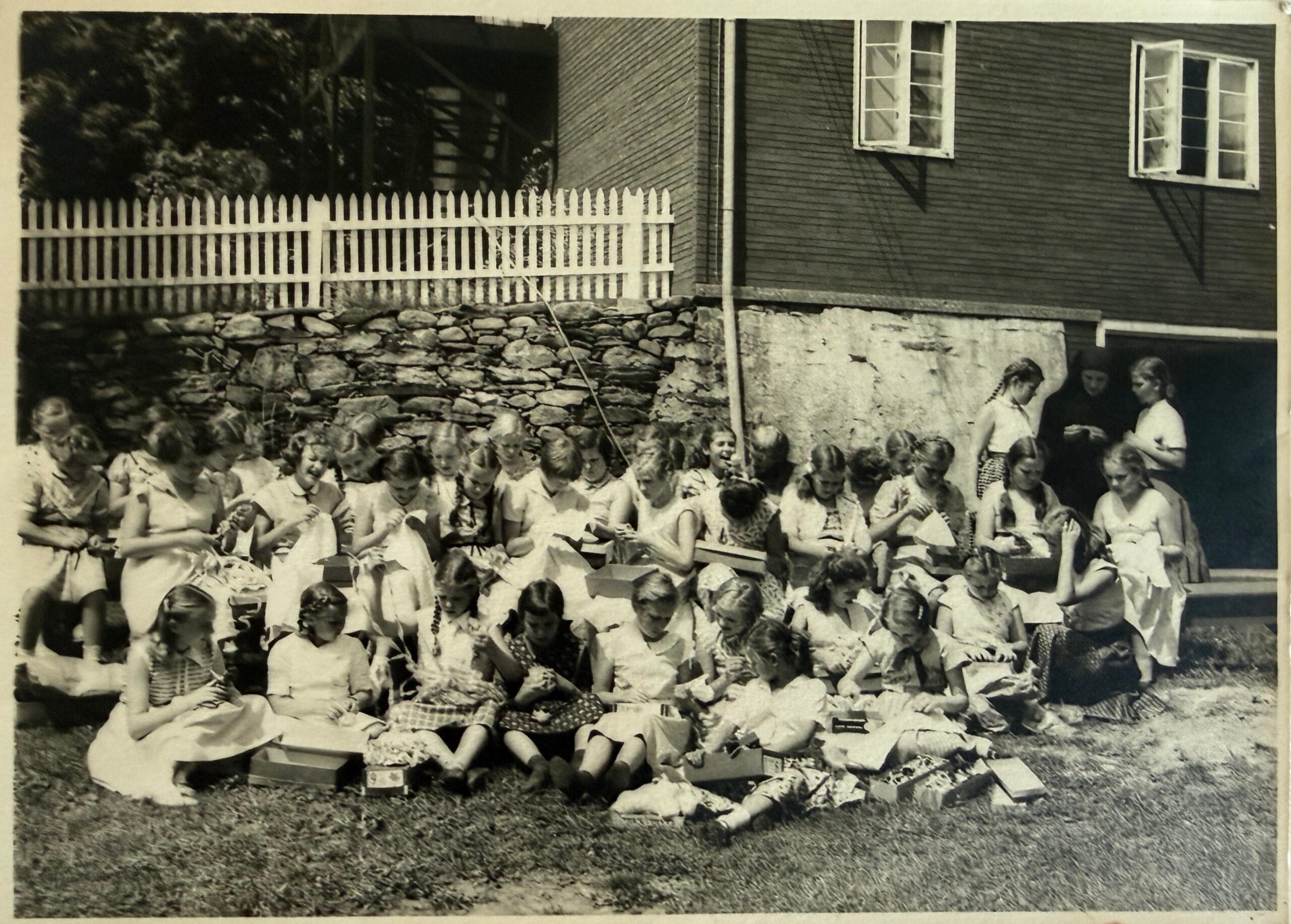 On August 2, the 80th Lithuanian Summer Festival took place in Putnam – a long-standing tradition that brings the Lithuanian community together each year, celebrating culture, faith, and the enduring connection to Lithuania.